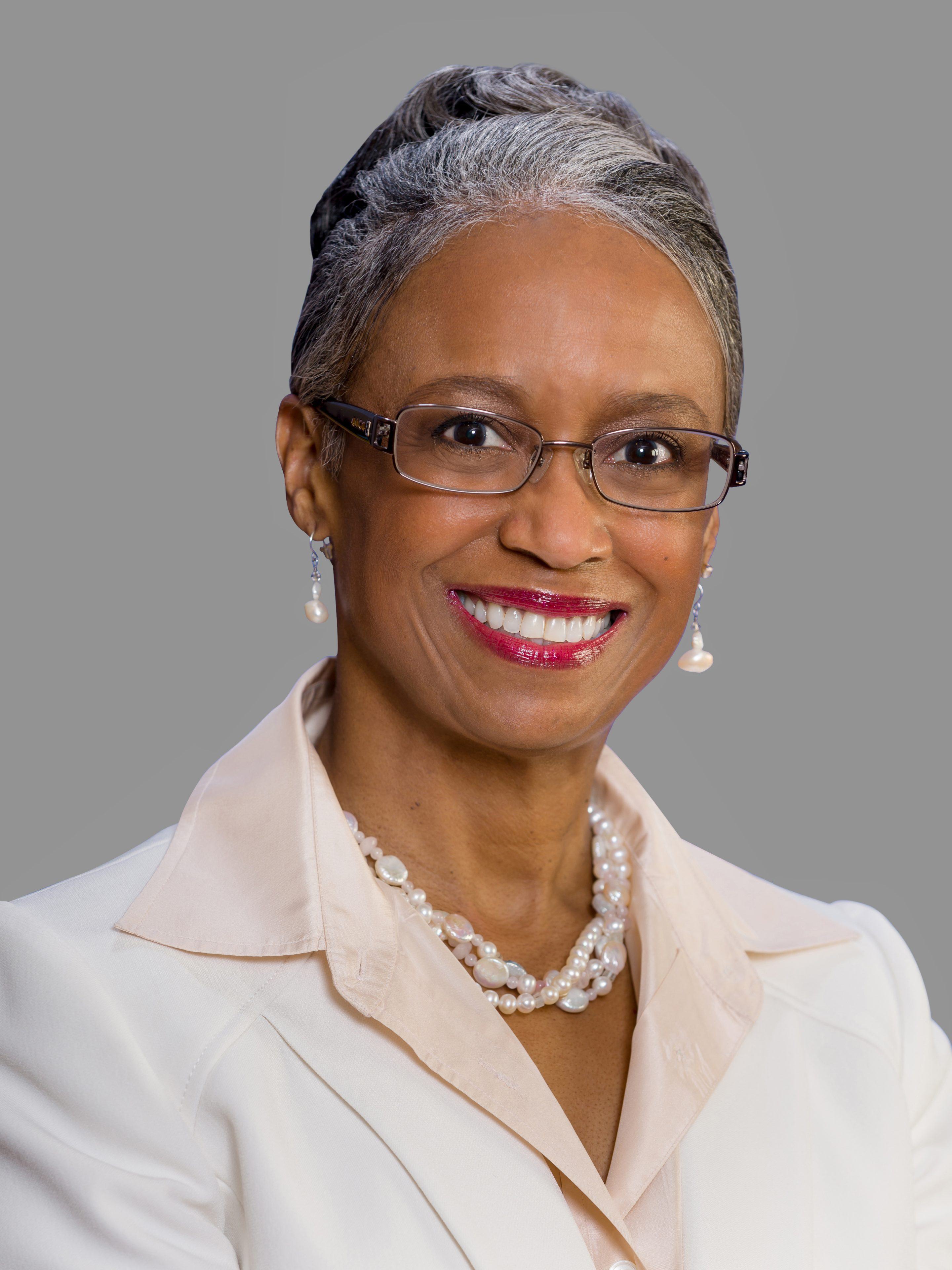 Dr Janalyn Glymph